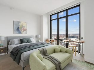 92-27 160th St #1015, Jamaica, NY 11433