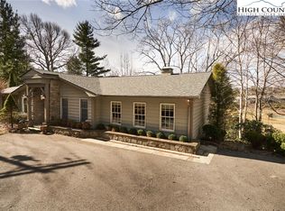 571 Goforth Rd, Blowing Rock, NC 28605