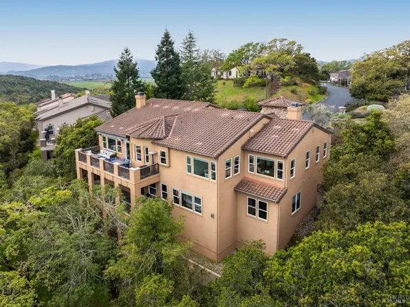 56 Stonetree Lane, Novato, CA 94945