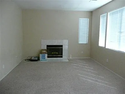 1340 Heatherfield Way — Photo 3