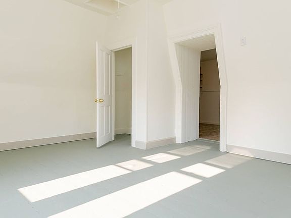 2nd image of 324 Pleasant St #9