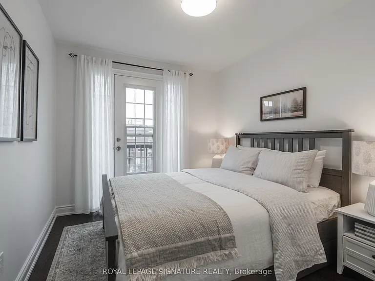 14 Queen Mary Ct — Photo 16