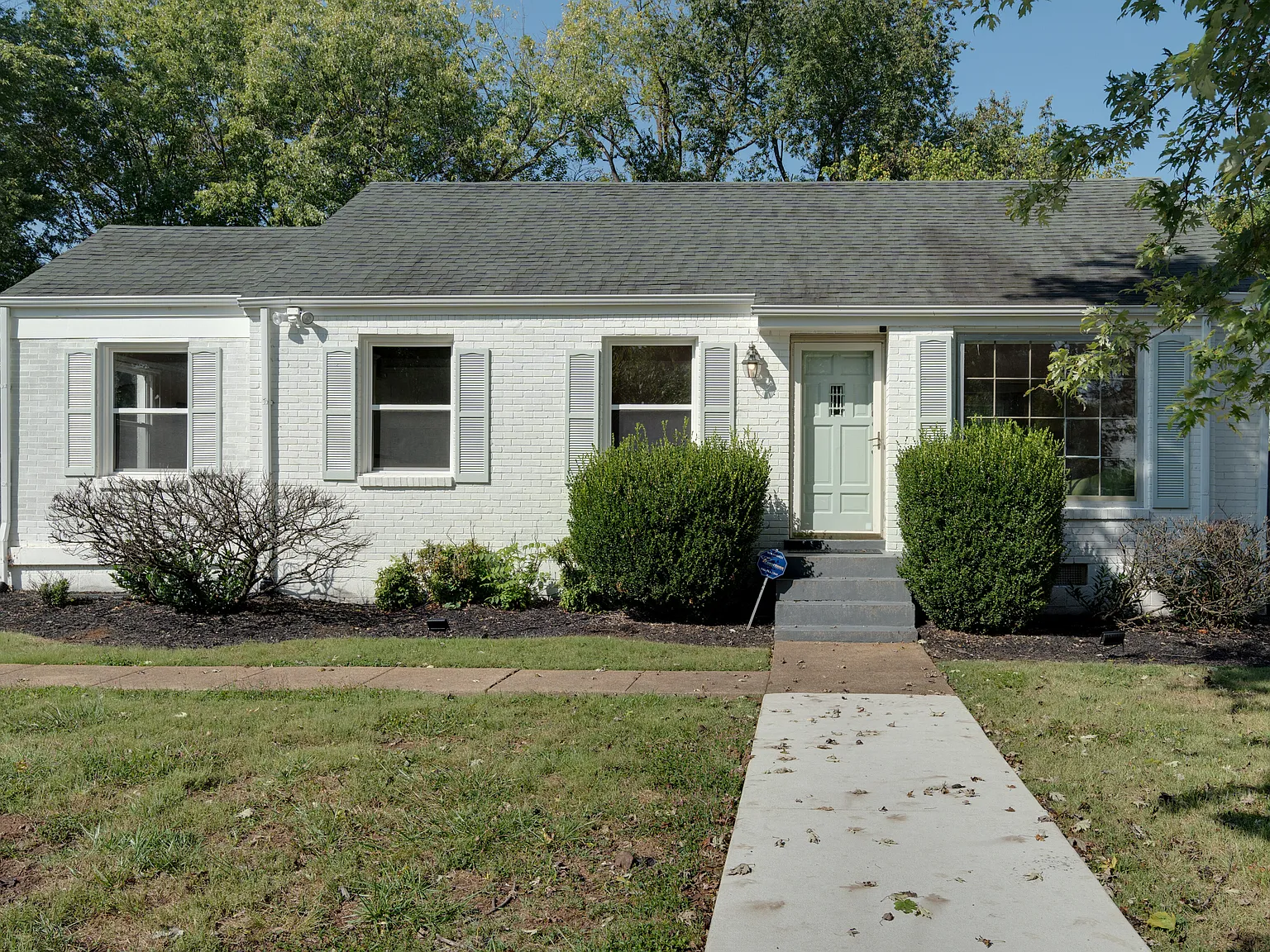 2 bed, 1000 sqft, $2,500 — Photo 2