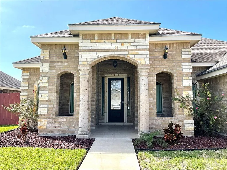 519 Edgewood Ave — Photo 2