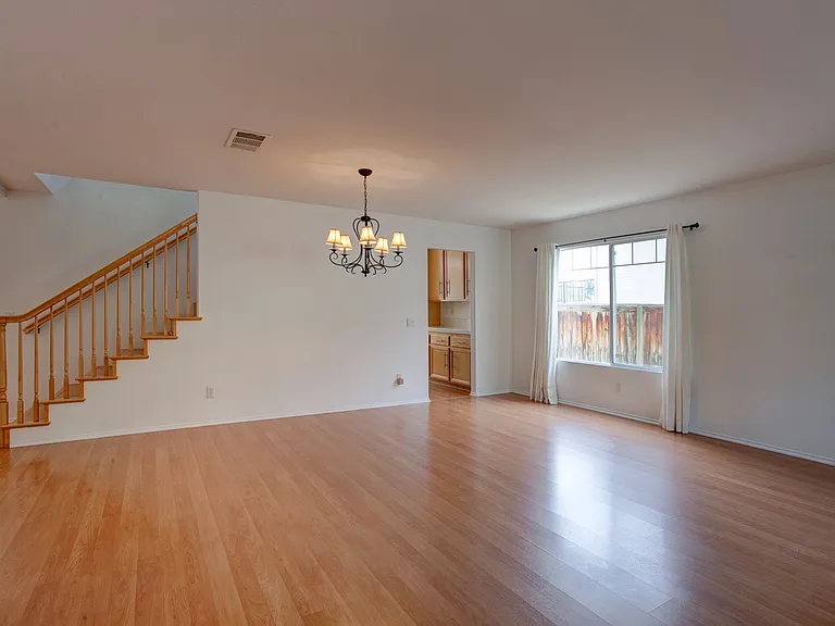 21176 W Cimarron Way — Photo 3