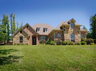 130 Rockrose Dr, Longview, TX 75605