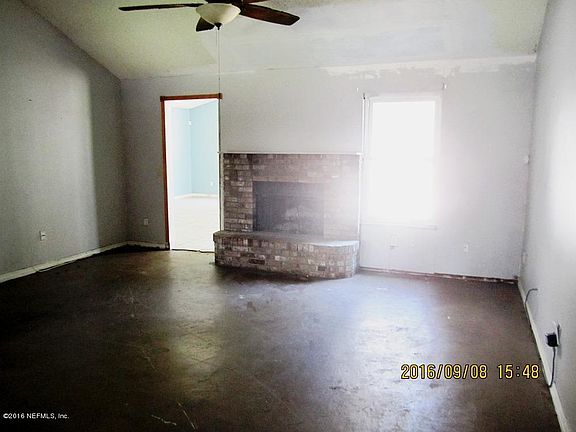 3rd image of 8573 E BLACKBERRY Lane
