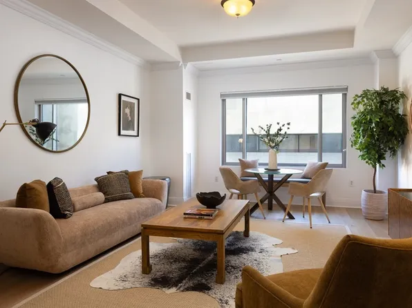 1 Huntington Ave APT 401, Boston, MA 02116
