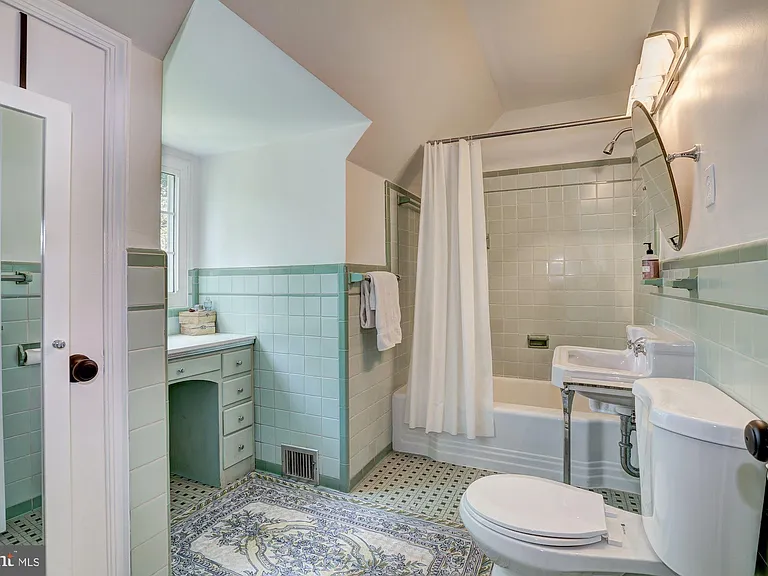 5204 Westwood Dr — Photo 34