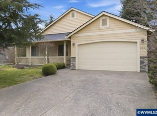 323 Lydia Ln, Lebanon, OR 97355