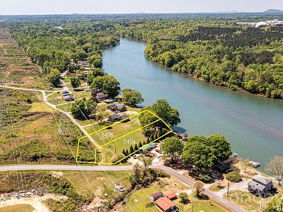 4th image of 1408 Hart Rd