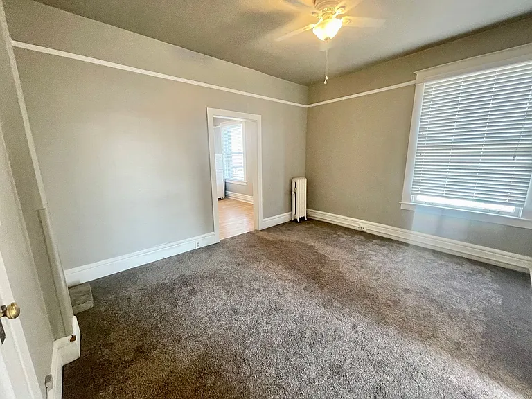 106 S Cedar St — Photo 35