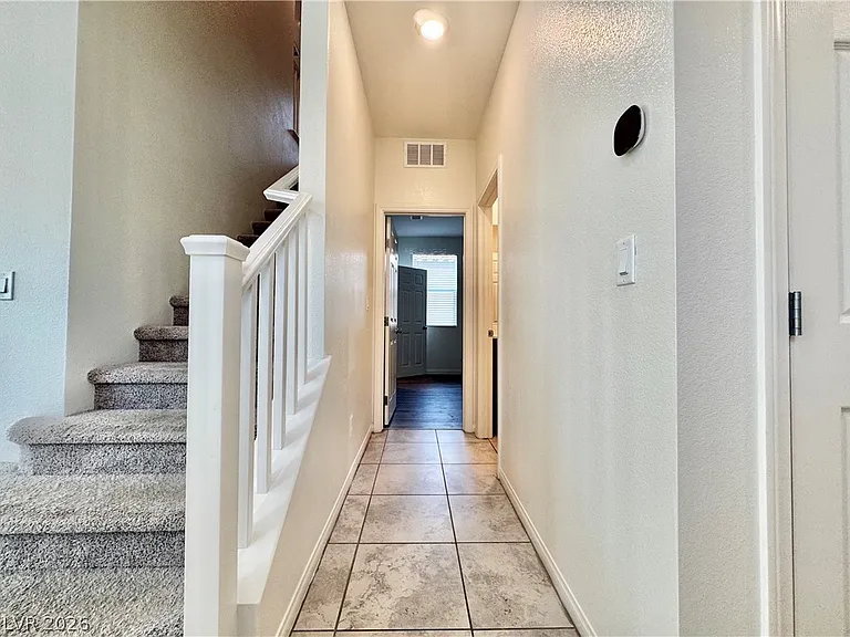 4258 Tarim St — Photo 8