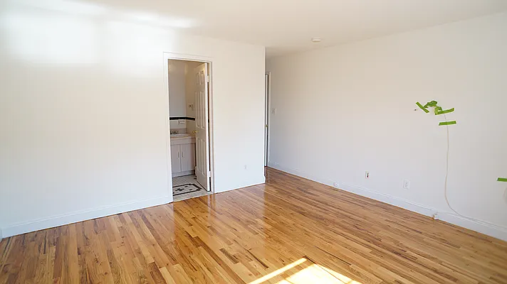 Rented by Karten & Lowe New York Real Estate LLC | media 66