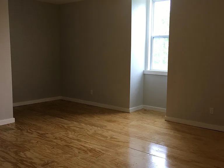 7718 S Broadway #A — Photo 14
