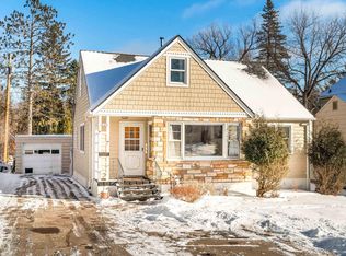 1822 Eileen Ave, Duluth, MN 55803