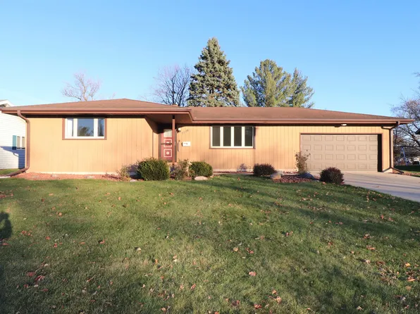 1128 N Osborne Ave, Janesville, WI 53548