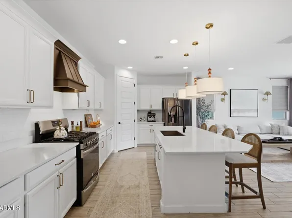 1329 E IRWIN Avenue, Phoenix, AZ 85042