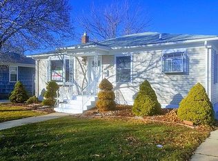 826 E 160th Pl, South Holland, IL