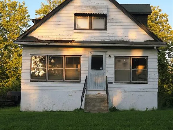 900 Ennis Ave, Saint Louis, MO 63119