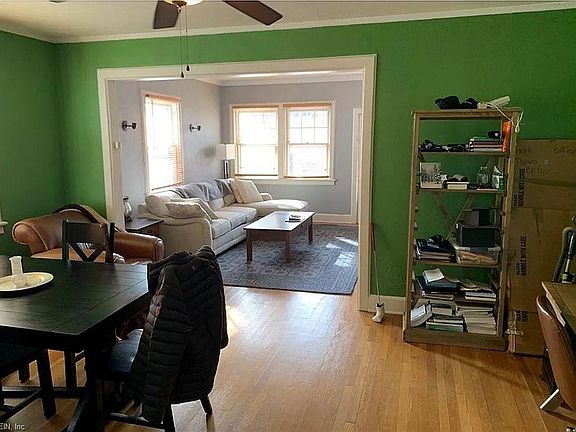 4th image of 828 Harrington Ave