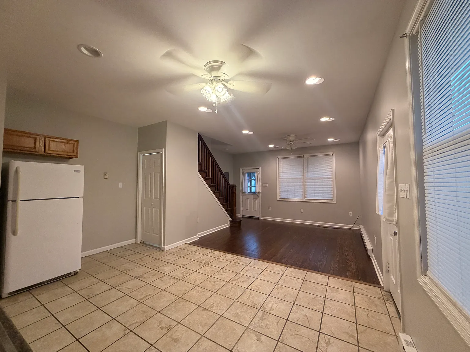 1 bed, 1000 sqft, $999 — Photo 4