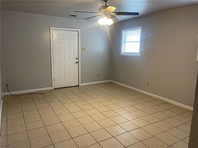 1225 Harrison Ave — Photo 5