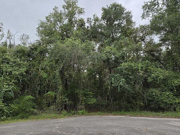 5th image of  SE 23rd Ln