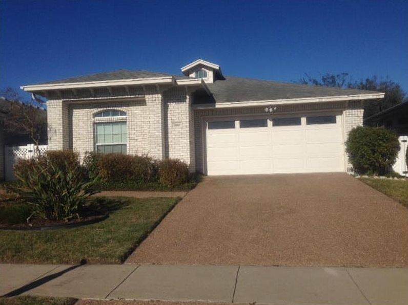 1st image of 5810 Commonwealth Dr