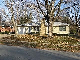 2nd image of 1257 Park Ln