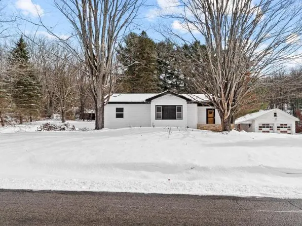2016 Jackson Ave, Warren, PA 16365