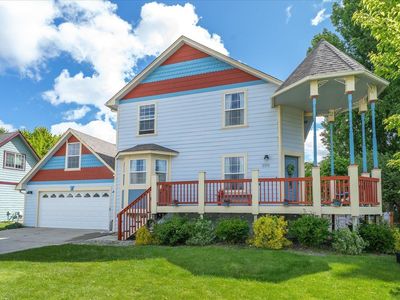 2215 N 8th St, Cheney, WA, 99004