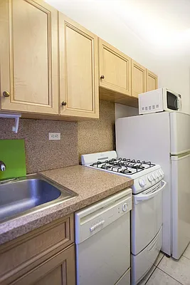 Rented by LG Fairmont Group | media 23