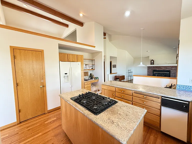 2620 Briarwood Dr — Photo 11