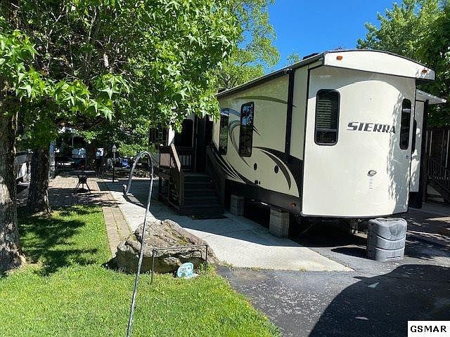 1st image of 4229 E Parkway Lot 173
