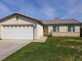 1218 Engelberg Dr, Bakersfield, CA 93307