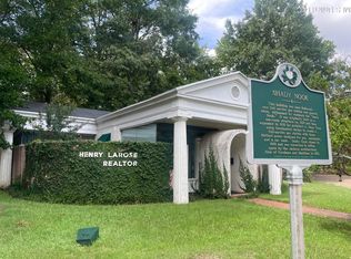 944 Poplar Blvd, Jackson, MS 39202