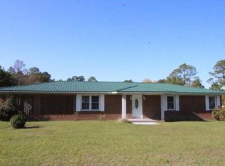 281 Ralph Wommack Rd, Hazlehurst, GA 31539