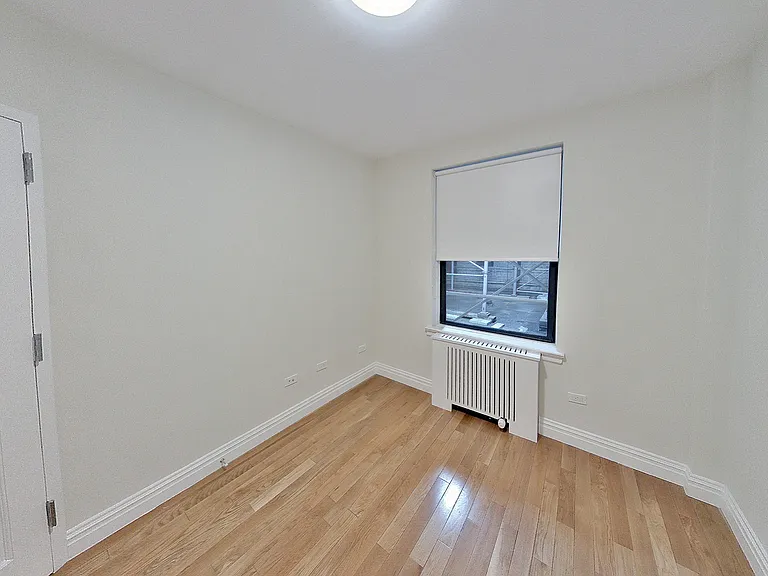 108 W 15th St #2M — Photo 6