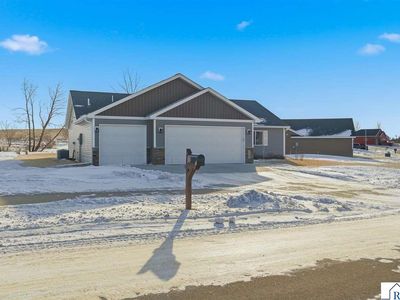 725 Northwood Dr, Janesville, MN, 56048