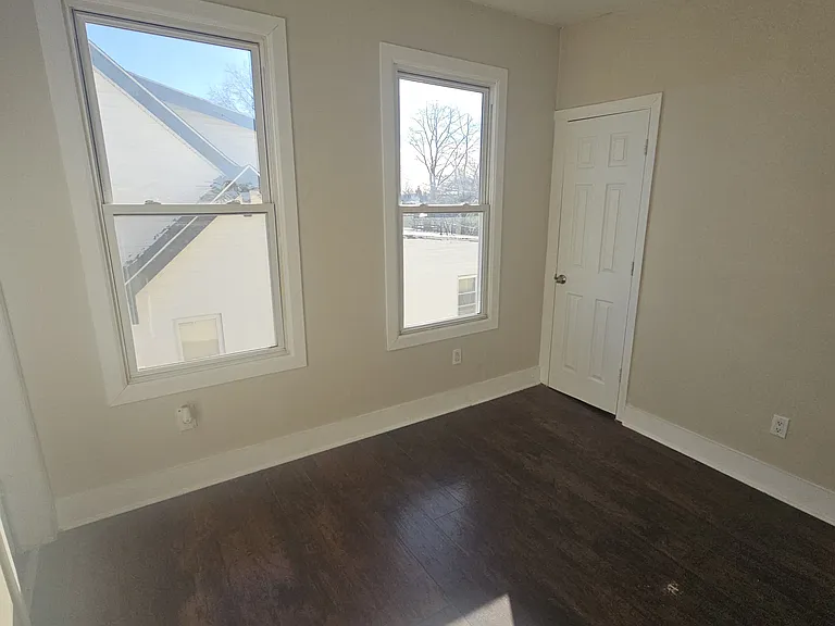 234-236 Renner Ave #3 — Photo 12