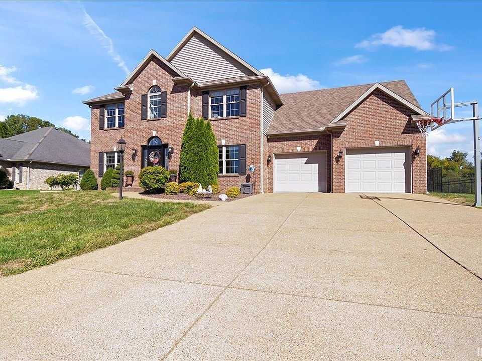 1st image of 2828 Thornhill Dr