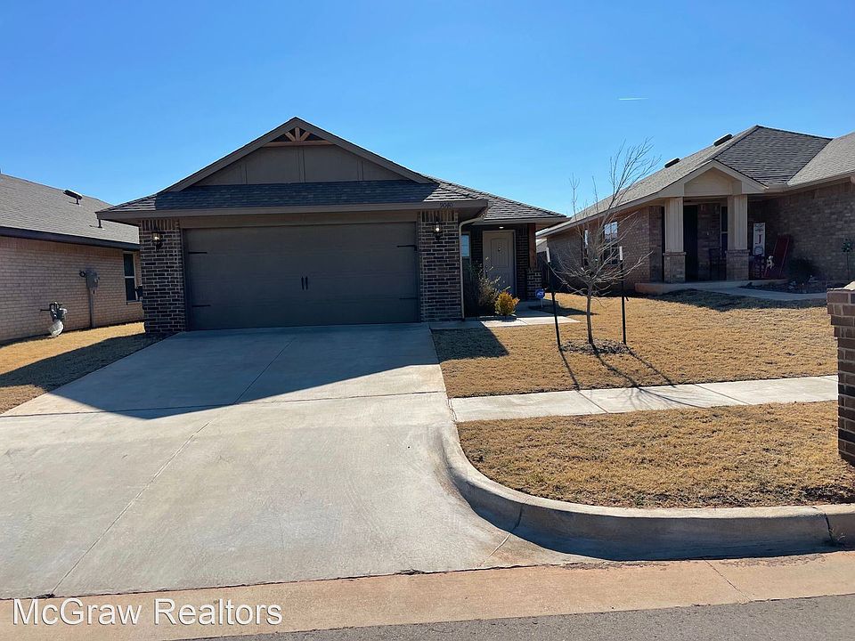 1st image of 9040 SW 46th St