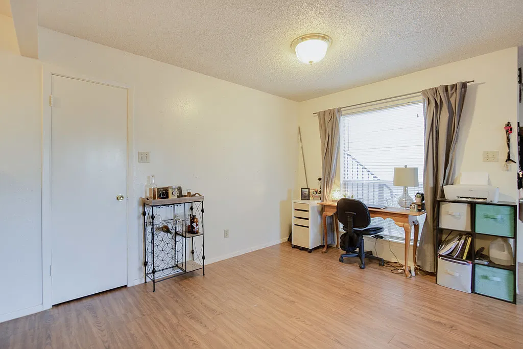 5203 Evans Ave — Photo 4