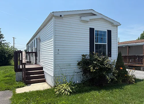 Floor plan 2 Bed 1 Bath Single Section Home