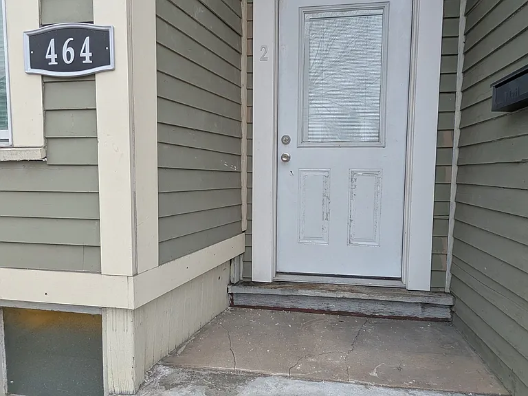 Private entrance for your apartment