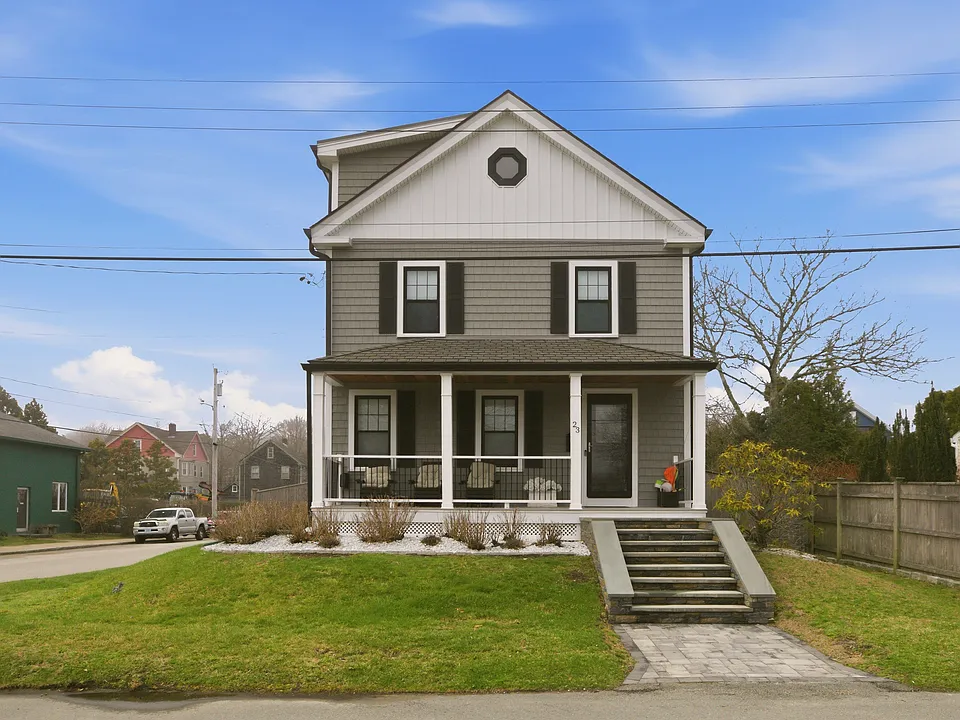 23 Clinton St