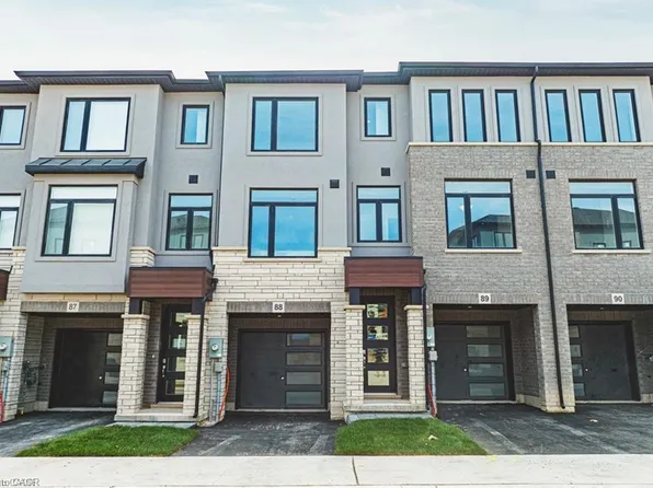 155 Equestrian Way #88, Cambridge, ON N3E 0E8