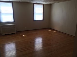 1243 S 13th St FLOOR 3, Philadelphia, PA 19147