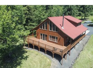 4422 Green Mountain Rd, Kalama, WA 98625